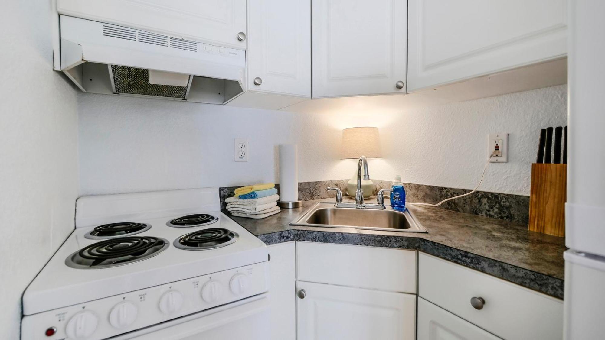Coconut Inn Pass-A-Grille Beach St. Pete Beach Eksteriør bilde